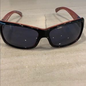 Costa Del Mar islamorada ladies sunglasses.